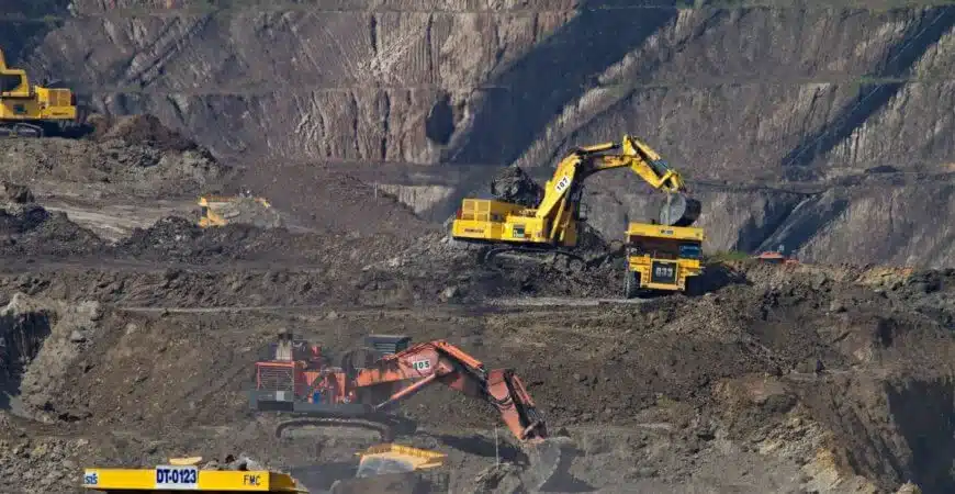 recykling metali, korzyści z recyklingu, wydobycie vs recykling, przemysł metalowy, złom metalowy, dostawcy metali z recyklingu