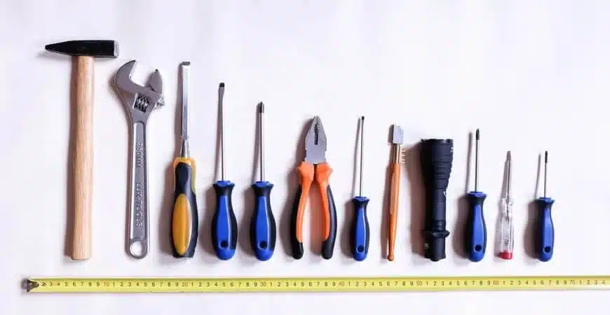 recyklingu metali, narzędzia do recyklingu, odzież ochronna, magnes, podstawowe narzędzia, recykling metali, recykling, złom metalowy, złom, Premier Scrap Trading Ltd, narzędzia